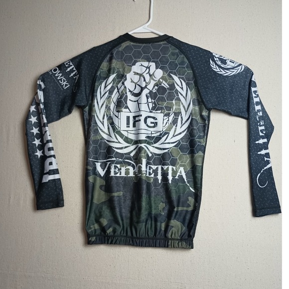 Ironfist Rash Guard Compression Shirt Long Sleeve Camo‎ Gym Vendetta XS Camo G - Picture 8 of 9